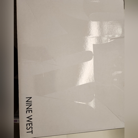 Nine West trike women's boots - Picture 4 of 4